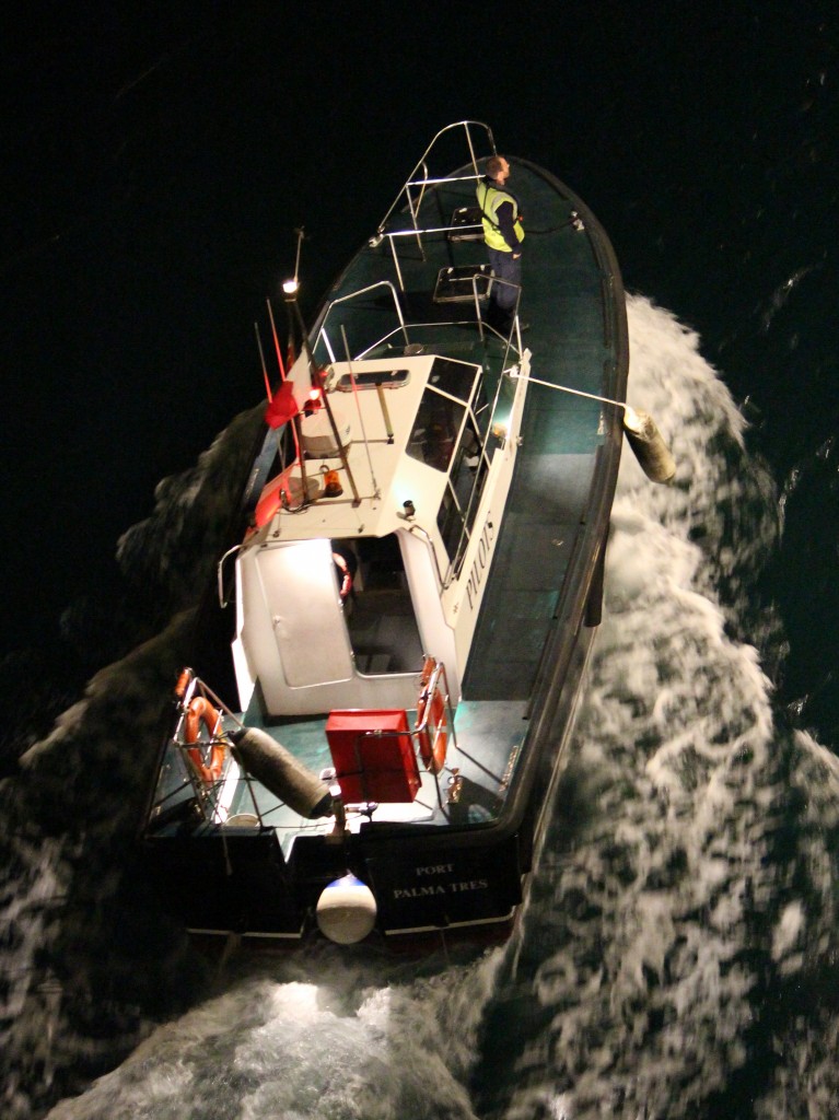 Das Lotsenboot Port Palma Tres am 13.04.2014 vor Palma de Mallorca.