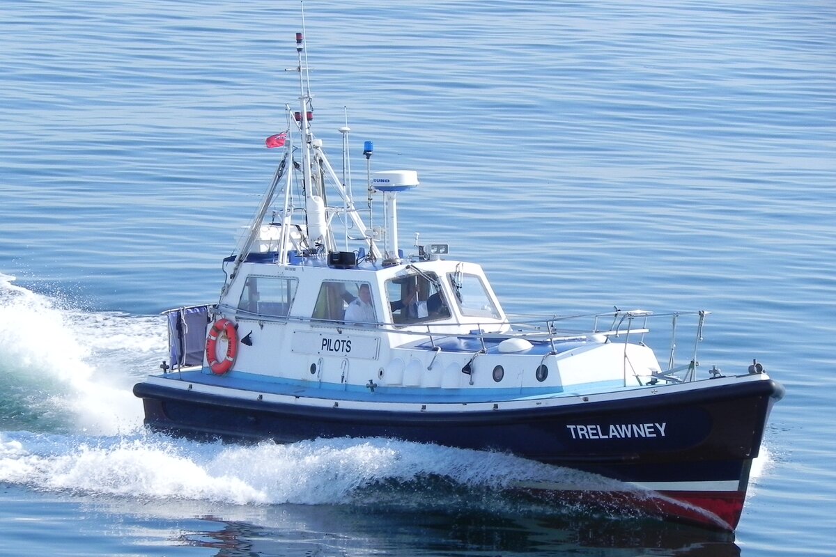 Das Lotsenboot  Trelawney  am 15.09.2012 im Hafen von Falmouth/England.