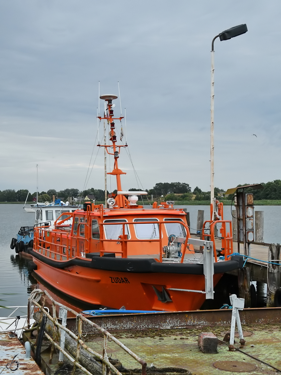 Das Lotsenboot ZUDAR war Mitte August 2021 in Wolgast zu sehen.