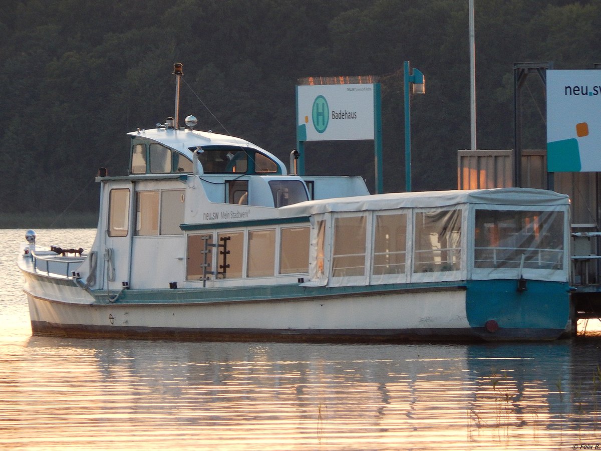 Das Neu.sw Linienschiff  Rethra  auf dem Tollensesee in Neubrandenburg am 03.09.2018