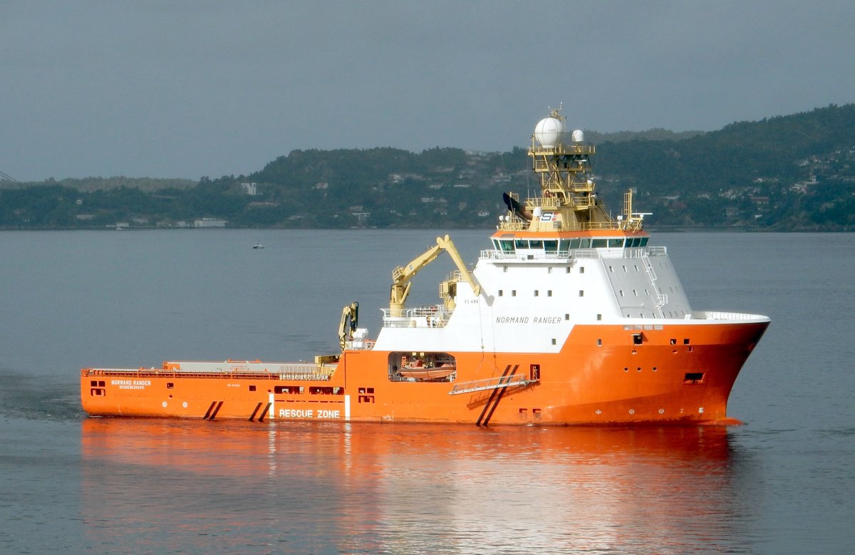 Das Offshore Versorgungsschiff Normand Ranger, IMO:9413432, am 07.09.16 in Bergen (NOR)