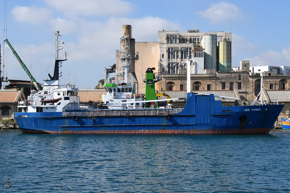 Das Pallettenfrachtschiff Meo Patron im Hafen von Valletta. (Oktober 2017)