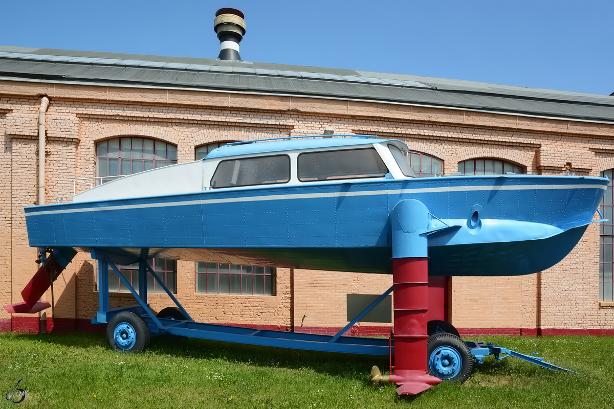 Das Schnellschiff WSS-12 - Baujahr 1965 - im Technikmuseum Speyer. (Mai 2014)