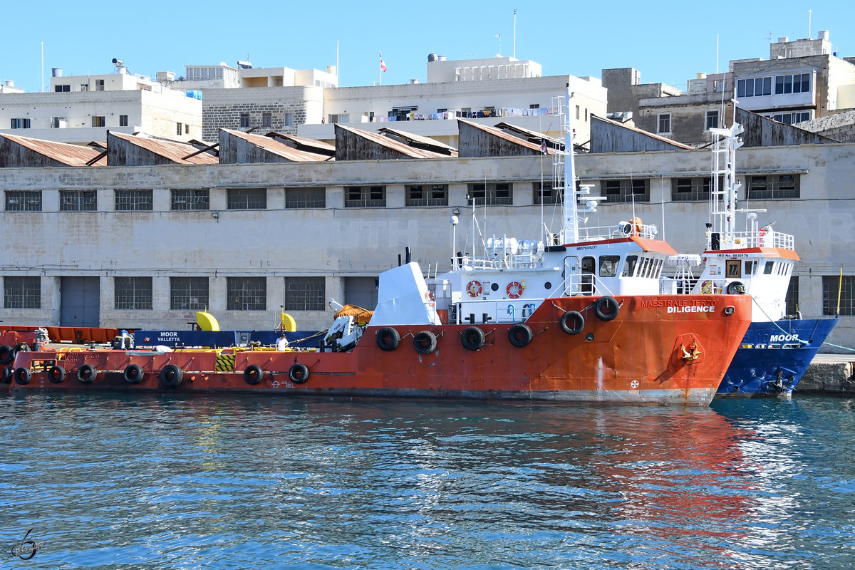 Das Versorgungsschiff  Diligence  im Hafen von Valletta. (Oktober 2017)