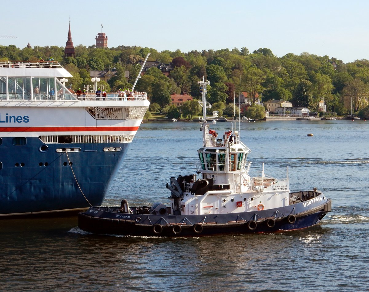 Der 28m lange Schlepper MONTFRED am 21.05.18 in Stockholm