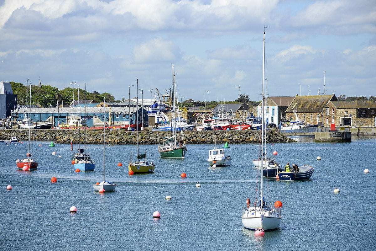 Der Hafen von Howth (östlich von Dublin) vom »East Pier aus gesehen. Aufnahme: 11. Mai 2018.