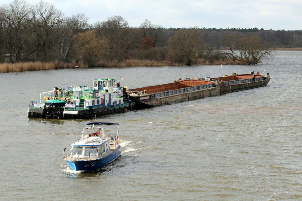 Der Poln. Schubverband m. SB Koziorozec (08348056) hatte am 30.01.2018  Besuch  vom WSP 10 der Wasserschutzpolizei im Wendsee / Elbe-Havel-Kanal.