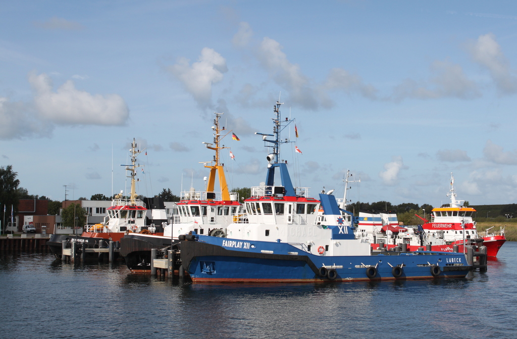 Der Schlepper FAIRPLAY XII am 14.09.2019 in Warnemünde.