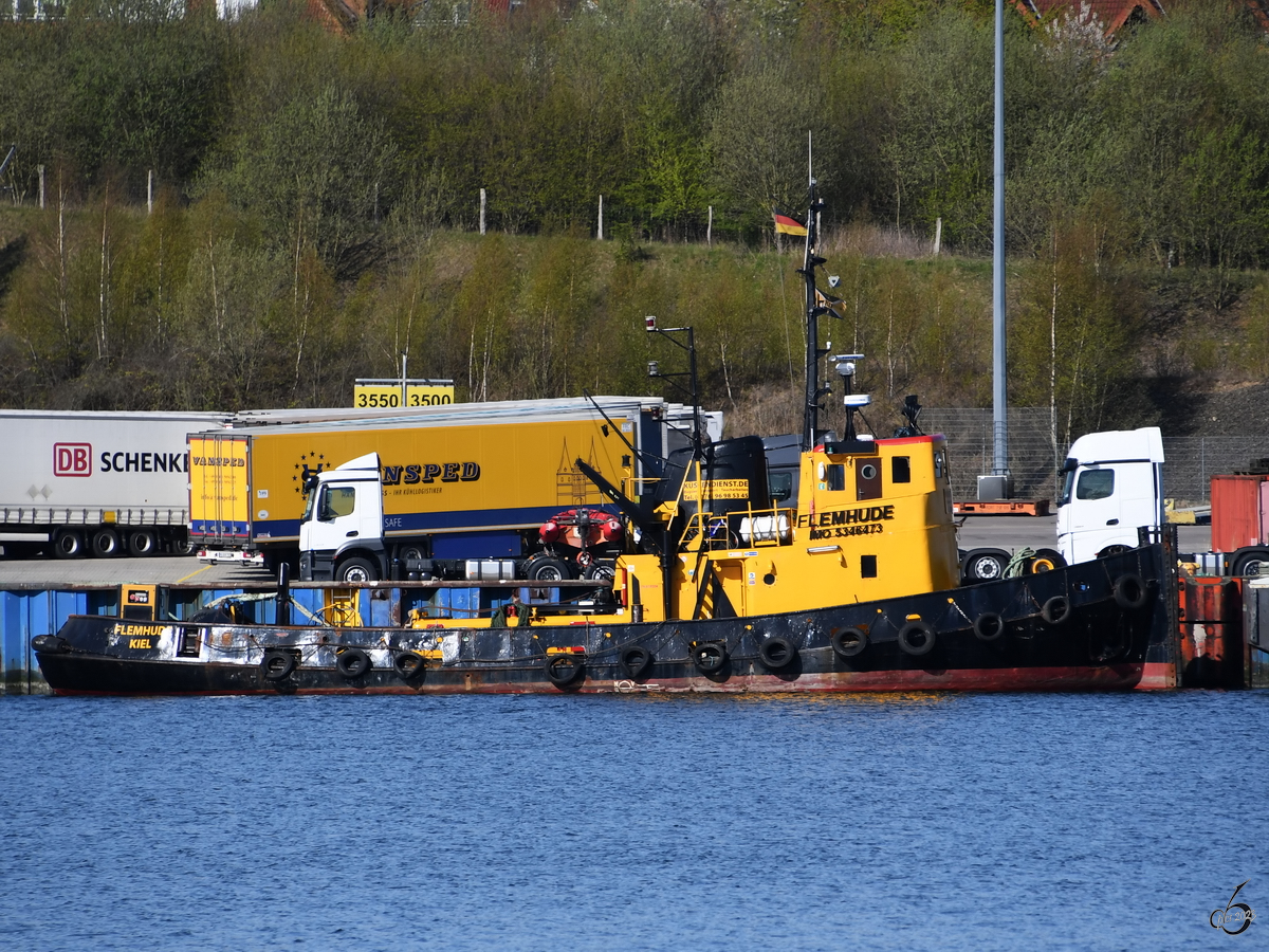 Der Schlepper FLEMHUDE (IMO: 5346473) war im Mai 2023 in Travemünde zu sehen.