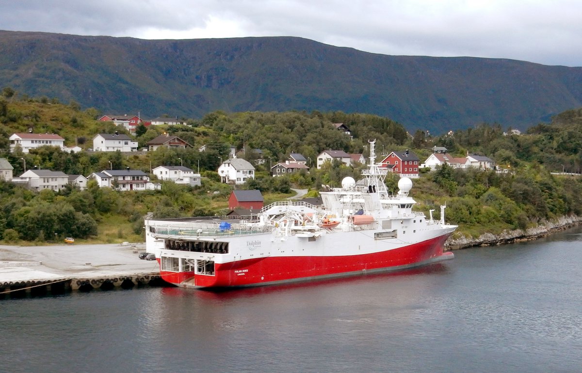 Der Versorger POLAR DUKE am 06.09.16 in Alesund (NOR)