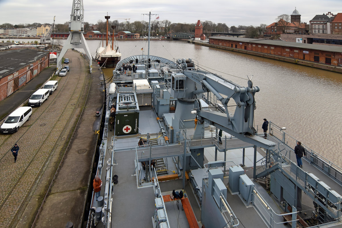 Detailaufnahme vom Bereich des Vorderschiffes A 512 MOSEL. Open Ship auf diesem Tender am 15.02.2020 in Lübeck.