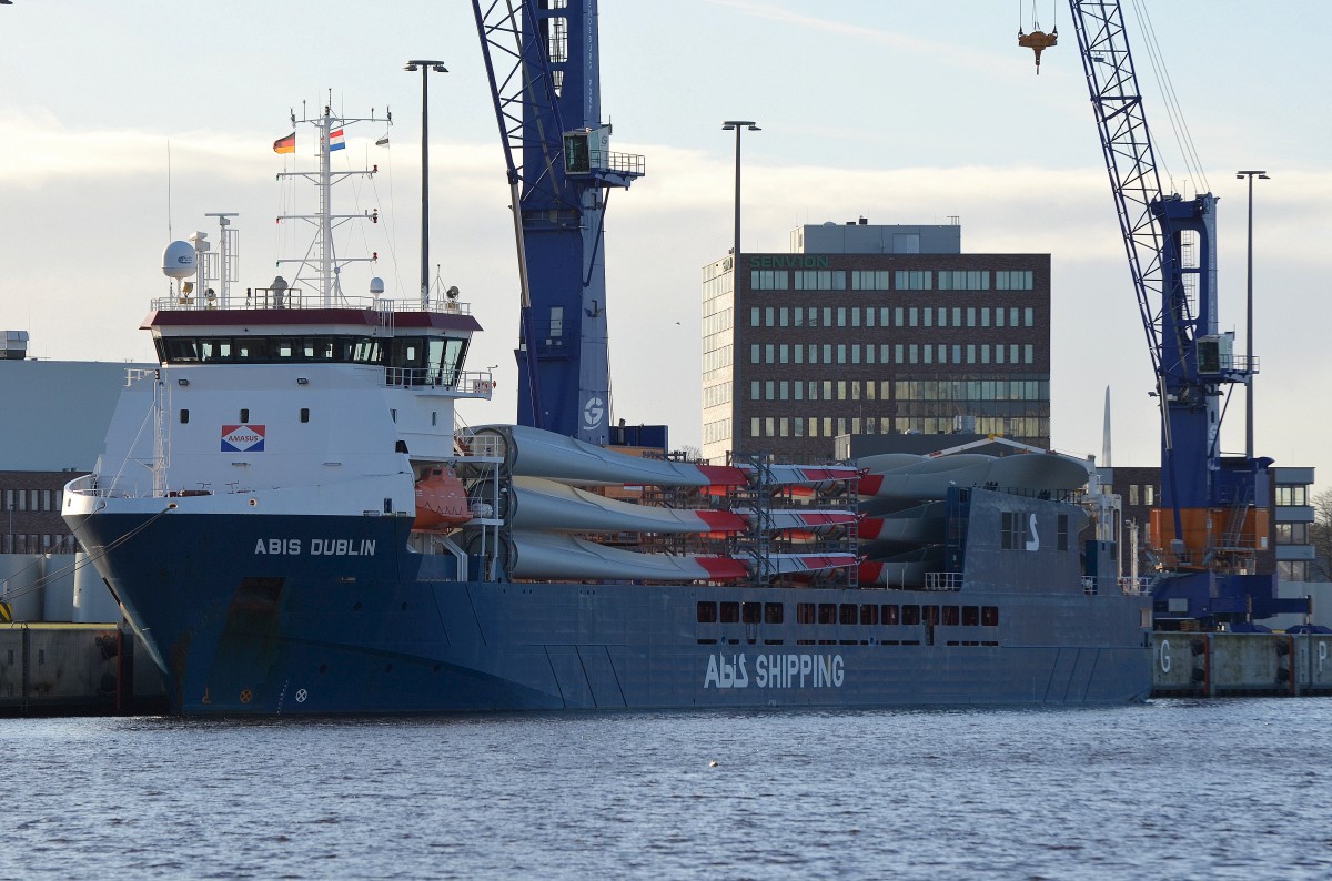 Die Abis Dublin IMO-Nummer:9613642 Flagge:Niederlande Länge:108.0m Breite:16.0m Baujahr:2012 Bauwerft:Partner Shipyard,Stettin Polen festgemacht im Kreishafen Rendsburg am 13.12.15