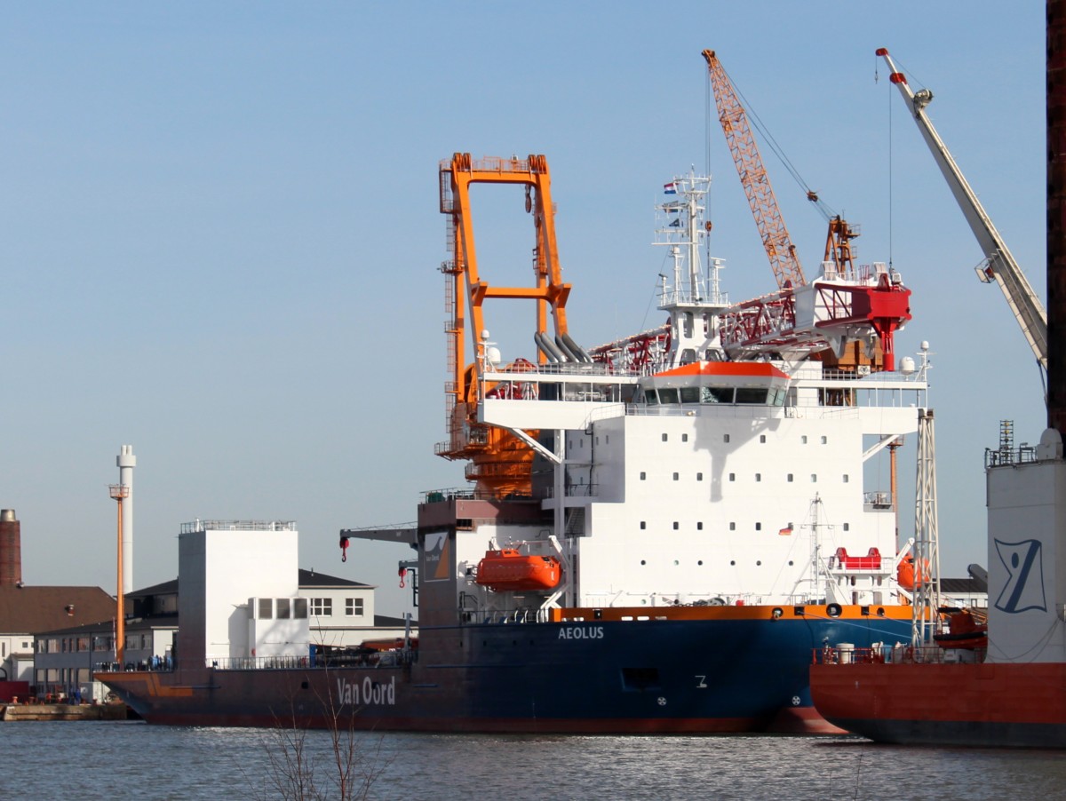 Die Aeolus am 24.02.2014 im Hafen von Bremerhaven.