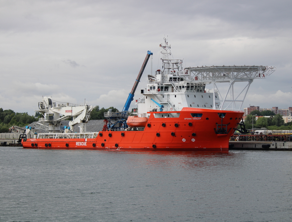 Die ARTEMIS OFFSHORE lag am Mittag des 15.08.2021 in Warnemünde.