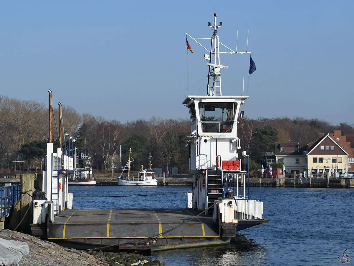 Die Autofähre BERLIN (ENI 05116110) ist hier im März 2022 in Travemünde zu sehen.