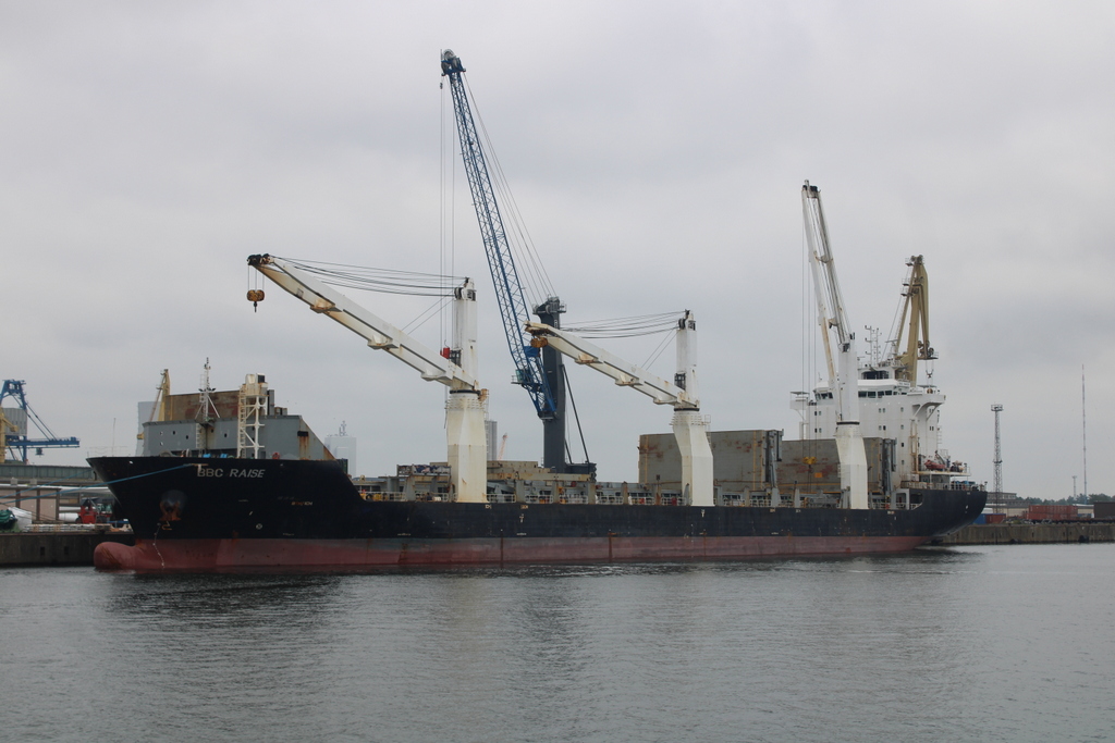 Die BBC RAISE lag am 12.06.2020 im Rostocker Überseehafen.