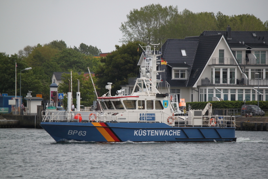 Die  BP 63 Altmark  beim Auslaufen am 24.05.2019 in Warnemünde.