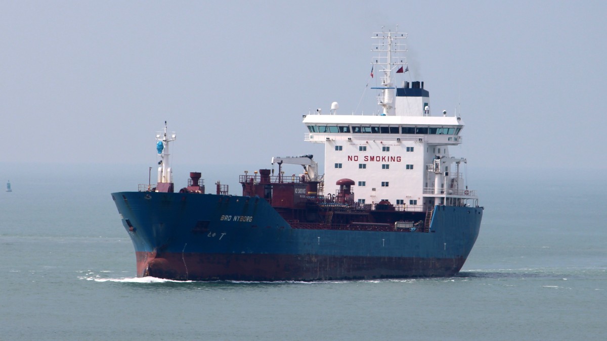 Die Bro Nyborg am 21.04.2014 bei der Einfahrt in den Hafen von Le Havre.