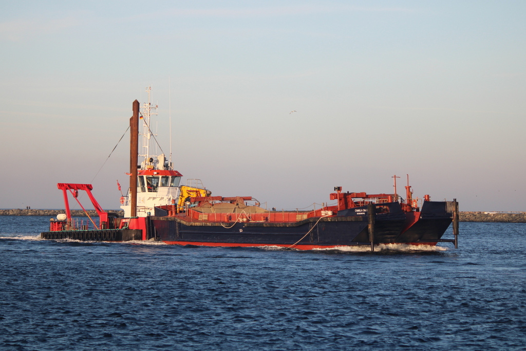 Die Camilla Saj beim Einlaufen am 17.01.2020 um 15:14 Uhr in Warnemünde.