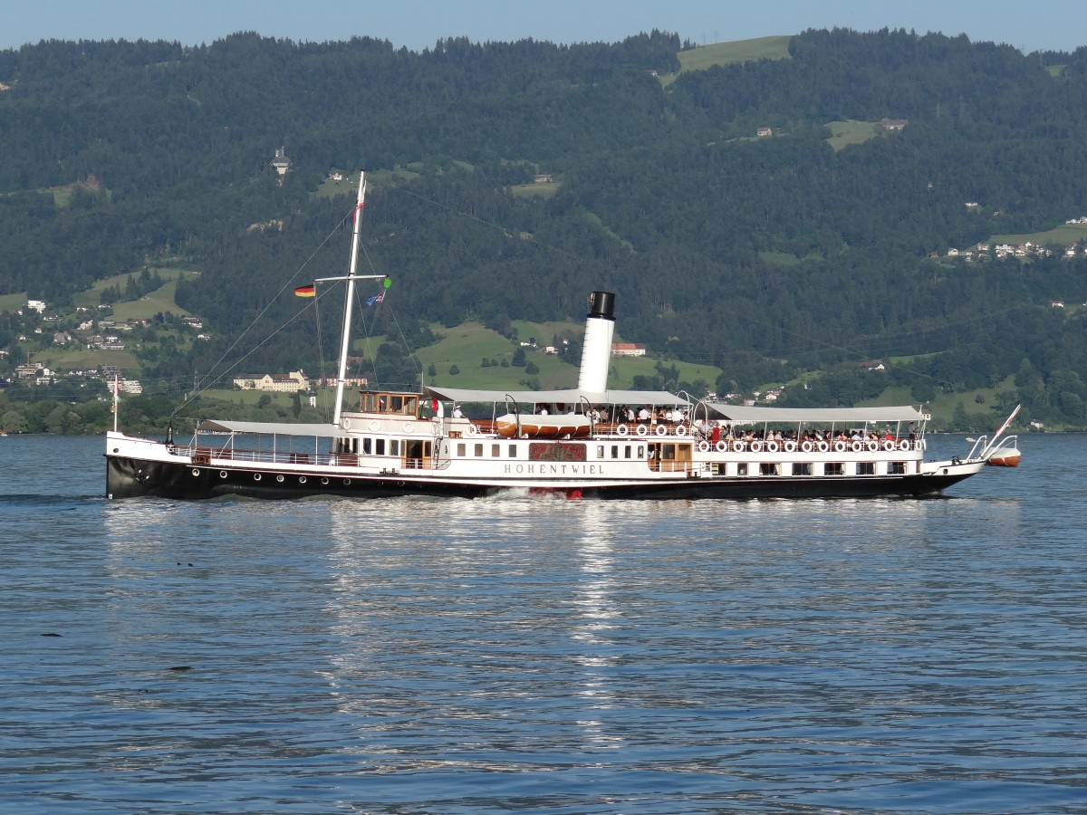 Die Dampfschiff  Hohentwiel  mit ein Extra-fahrt ... Lindau, 13-06-2013