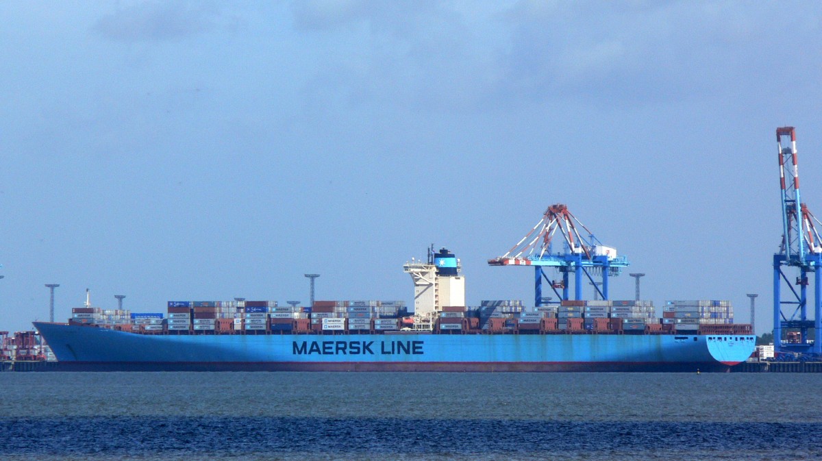 Die Elly Maersk am 16.08.2012 an der Stromkaje in Bremerhaven.