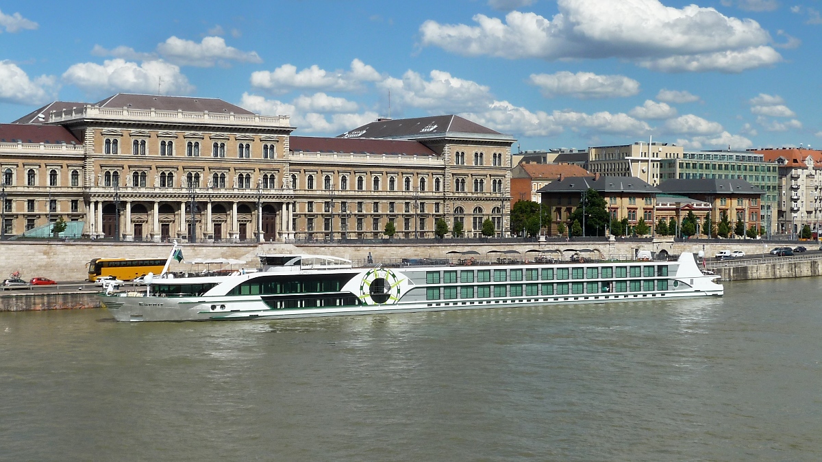 Die  Esprit  auf der Donau in Budapest, 18.6.16 