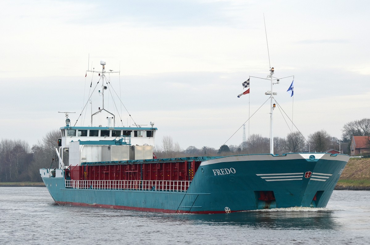 Die Fredo ex Montis IMO-Nummer:8504208 Flagge:Deutschland Länge:82.0m Breite:11.0m Baujahr:1985 Bauwerft:Peters Schiffswerft,Wewelsfleth Deutschland bei Rendsburg im Nord-Ostsee-Kanal aufgenommen am 18.01.14