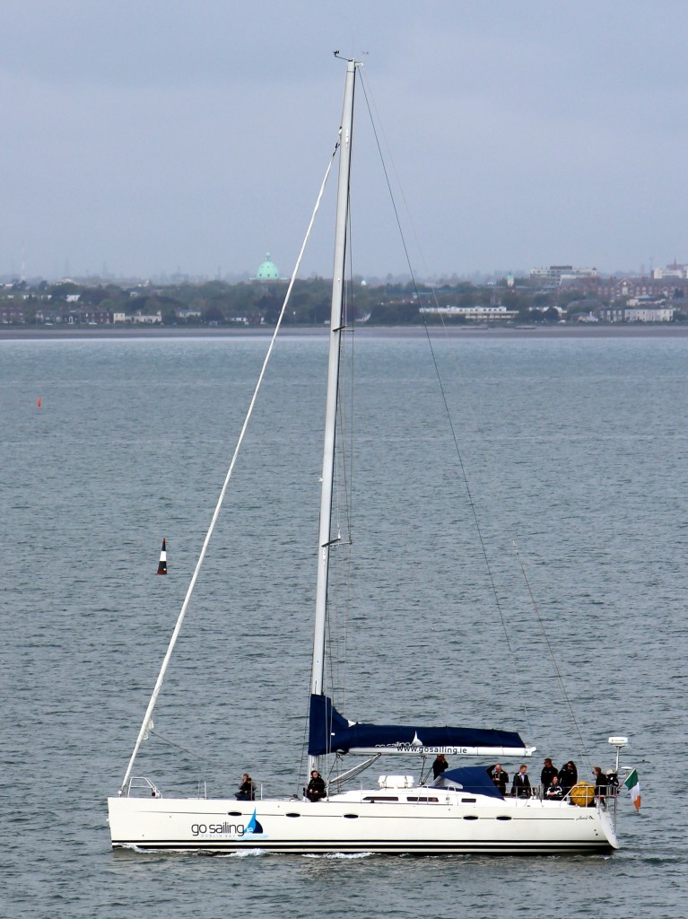 Die Hanse am 16.05.2013 v0r Dublin.