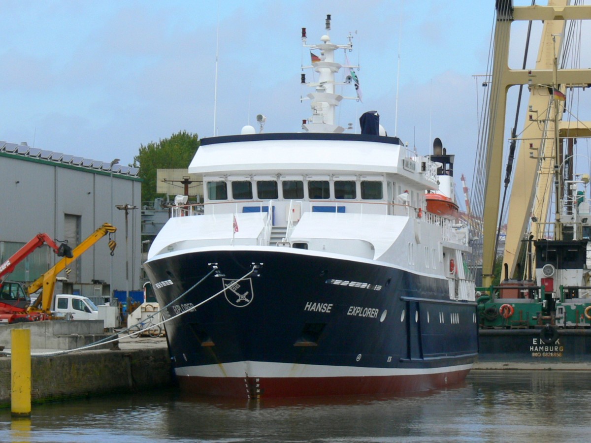 Die Hanse Explorer am 30.08.2012 im Hafen von Bremerhaven.