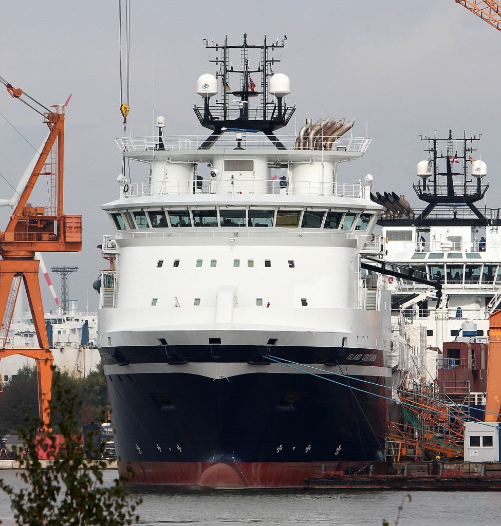 Die Island Centorion am 15.10.2013 in Bremerhaven.