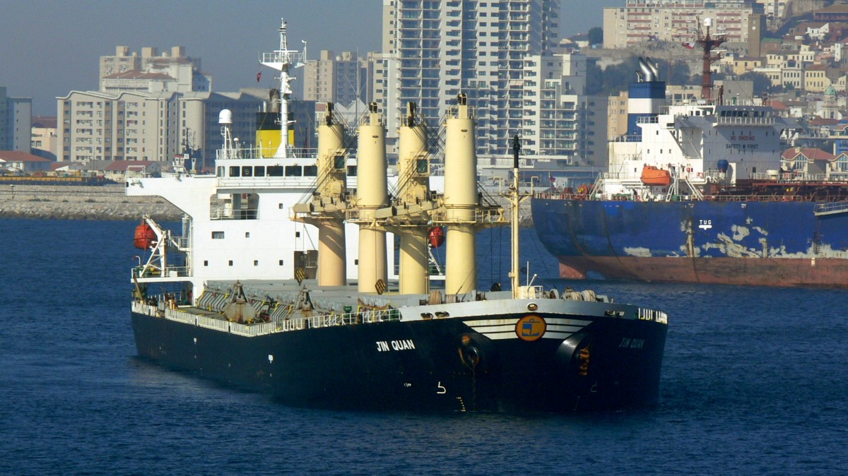 Die Jin Quan am 22.09.2012 vor Gibraltar.