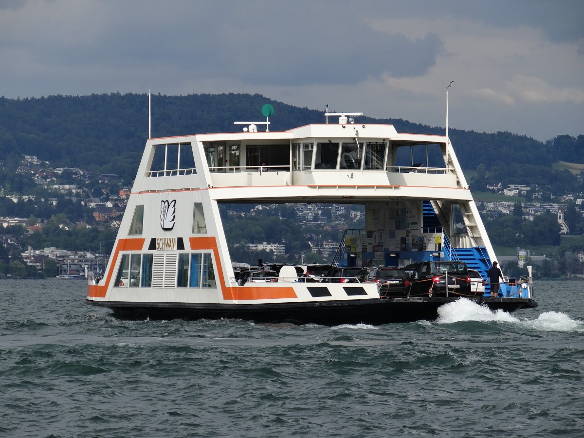 Die motorschiff  SCHWAN  - Horgen am Zürichsee - 06-2015