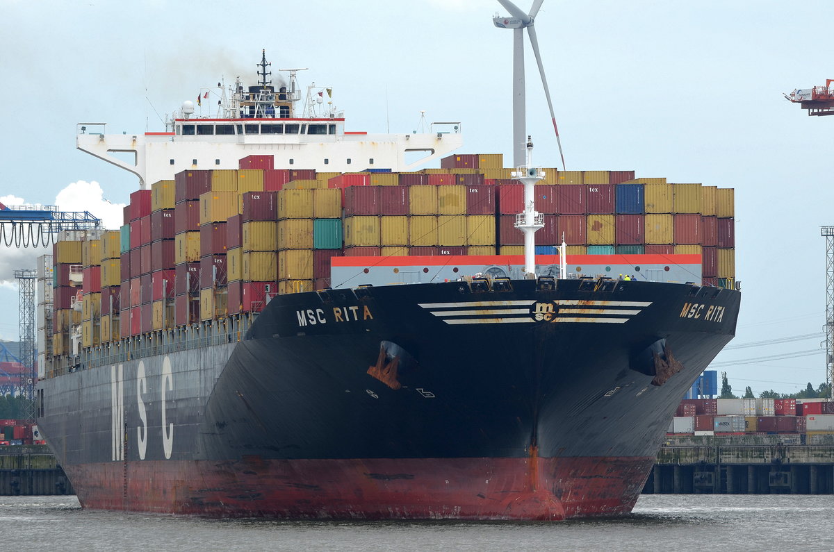 Die MSC Rita IMO-Nummer:9289116 Flagge:Panama Länge:324.0m Breite:43.0m Baujahr:2005 Bauwerft:Hanjin Heavy Industries&Construction,Pusan Südkorea auslaufend aus Hamburg am 10.05.19