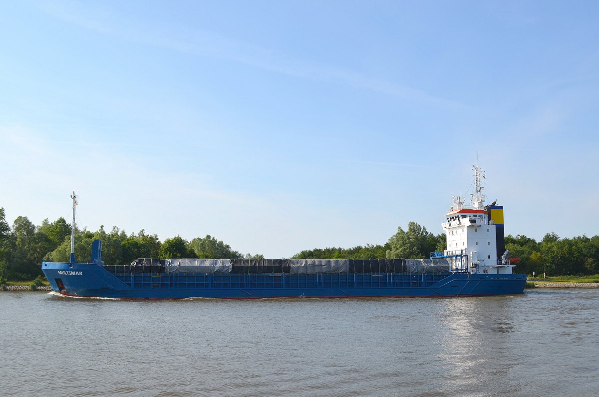 Die Multimar ex. Transrisoluto IMO-Nummer:9143788 Flagge:Zypern Länge:89.0m Breite:13.0m Baujahr:1997 Bauwerft:Bodewes Scheepswerf,Hoogezand Niederlande am 23.06.19 im Nord-Ostsee-Kanal bei Fischerhütte.