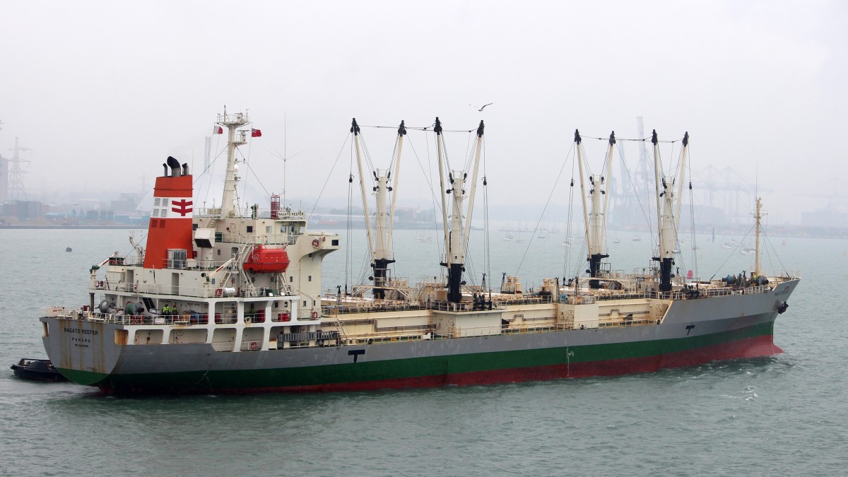 Die Nagato Reefer am 20.04.2014 im Hafen von Southampton.