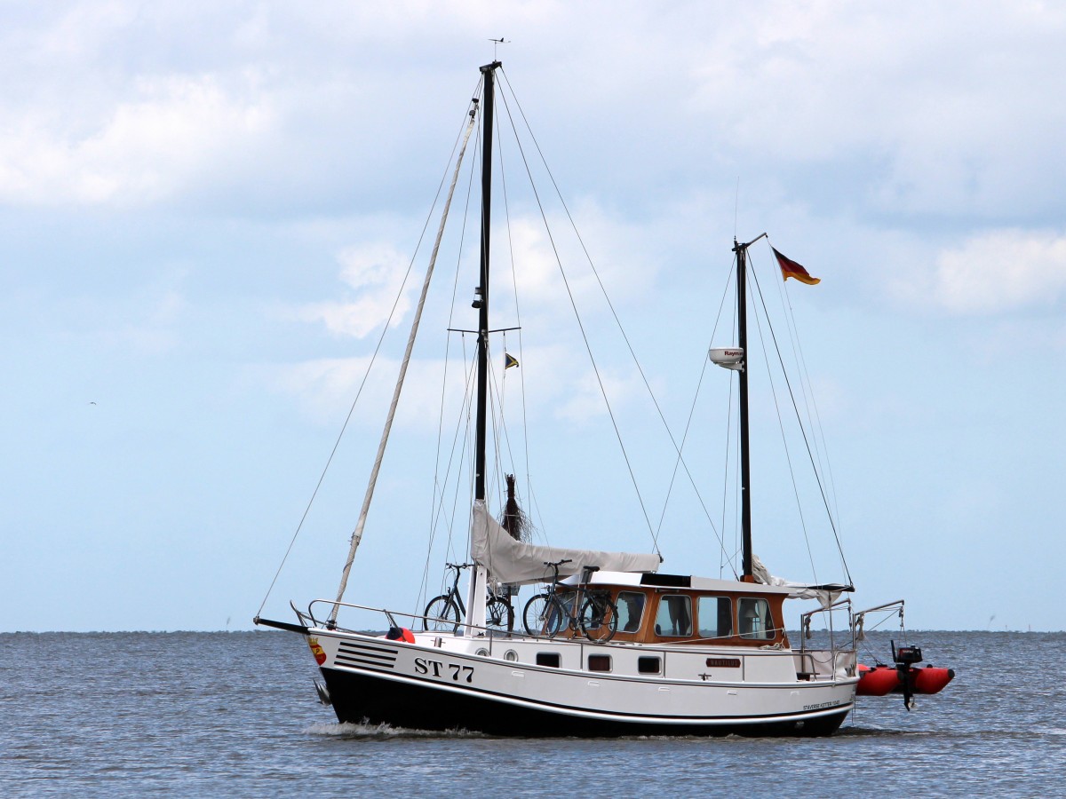 Die Nautilus am 11.08.2014 vor Fedderwardersiel.