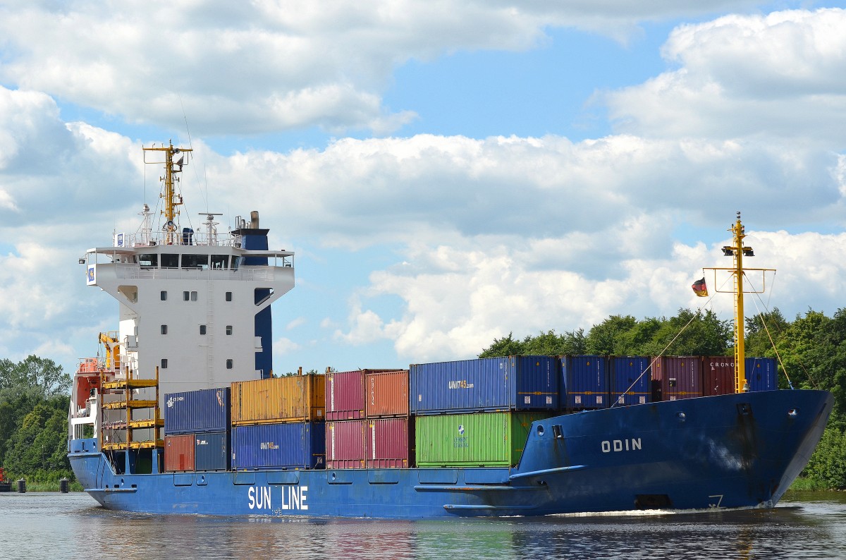 Die Odin ex Trans Odin IMO-Nummer:9101144 Flagge:Antigua und Barbuda Länge:97.0m Breite:16.0m Baujahr:1994 Bauwerft:Sietas Hamburg Deutschland bei Fischerhütte im Nord-Ostsee-Kanal am 15.06.14