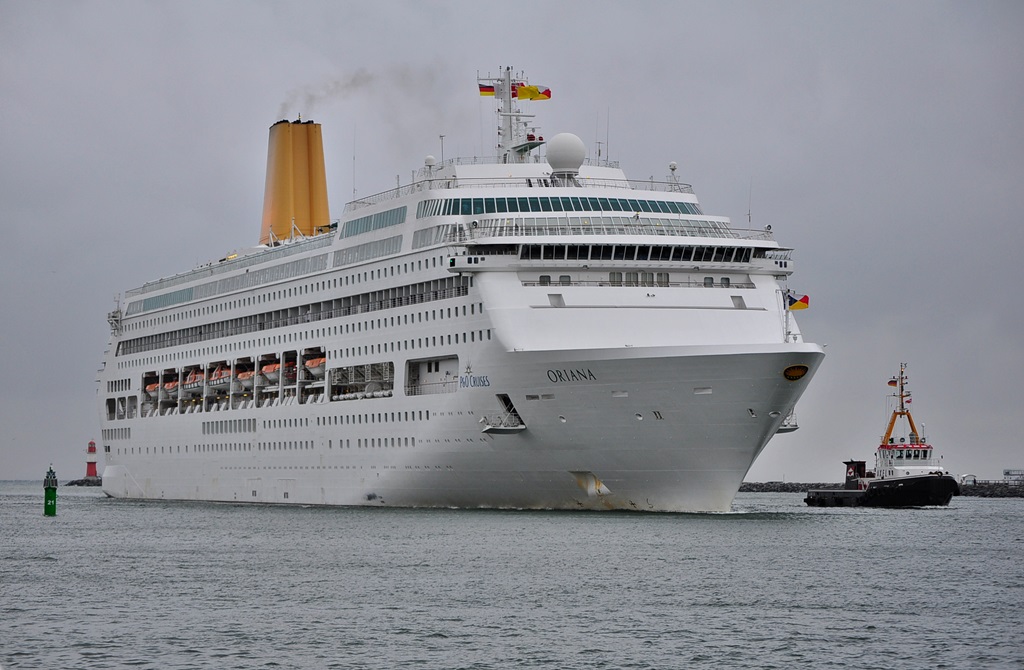 Die  Oriana  lief am 14.05.2014 in Warnemünde ein.