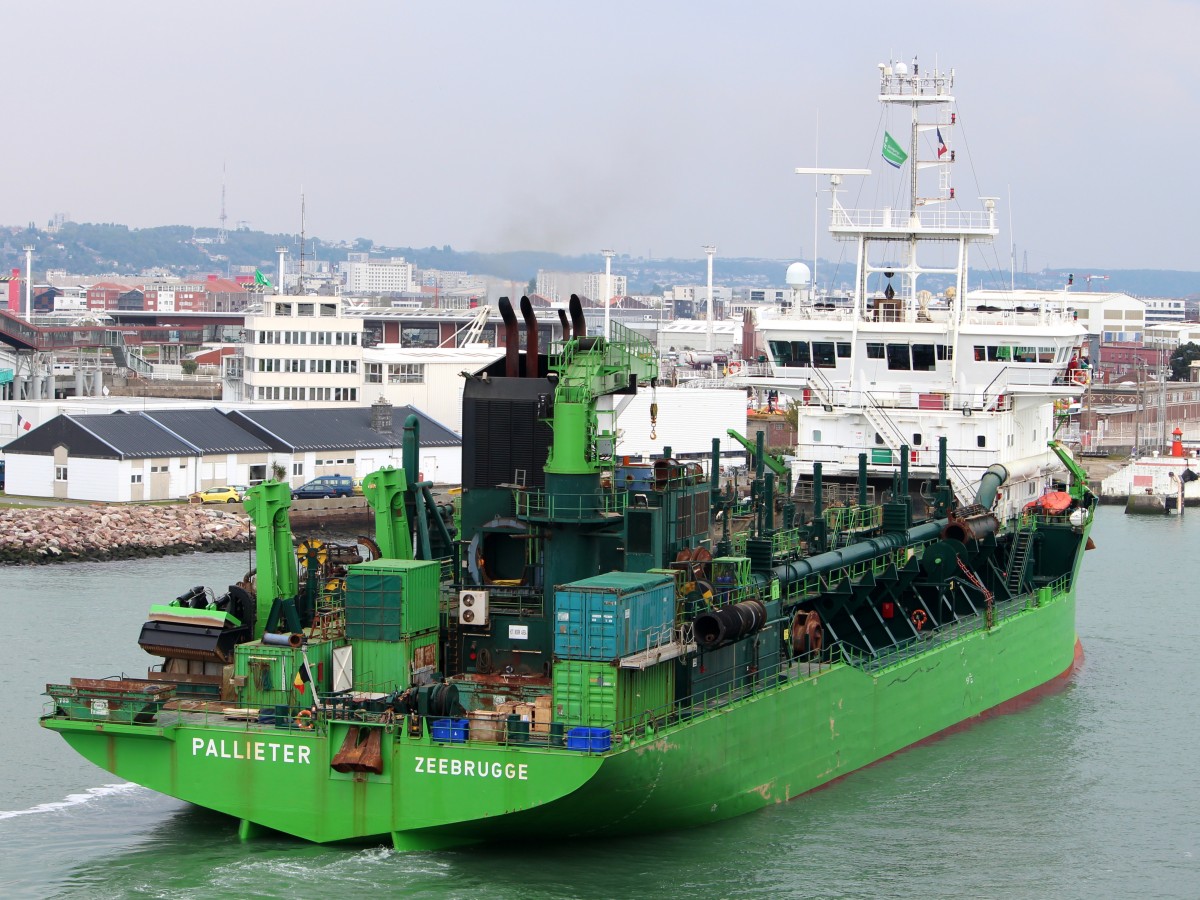 Die Pallieter am 21.04.2014 im Hafen von Le Havre.