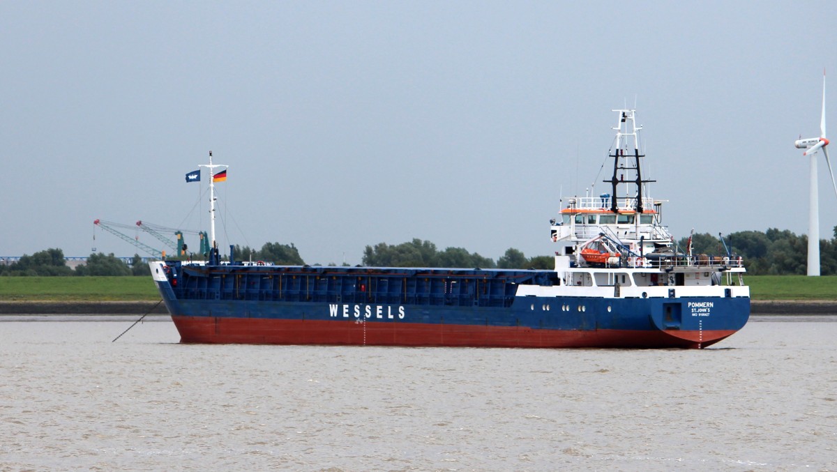 Die Pommern am 01.07.2014 auf der Weser vor Bremerhaven.