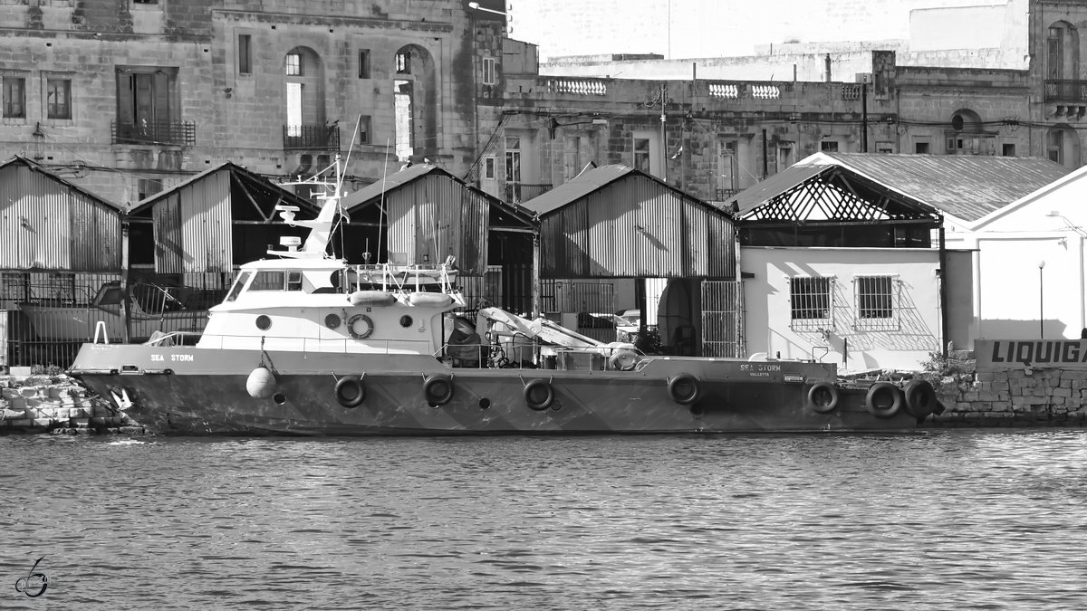 Die  Sea Storm  ankert im Oktober 2017 im Hafen von Valletta.