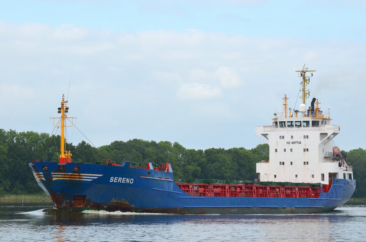 Die Sereno IMO-Nummer:8917728 Flagge:Niederlande Länge:104.0m Breite:16.0m Baujahr:1991 Bauwerft:Sietas,Hamburg Deutschland passiert am 01.06.14 Rade im Nord-Ostsee-Kanal.