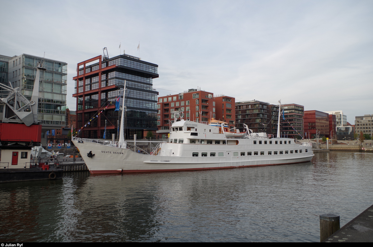 Die Seute Deern im Traditionsschiffhafen am Sandtorkai in Hamburg. 28.09.2014