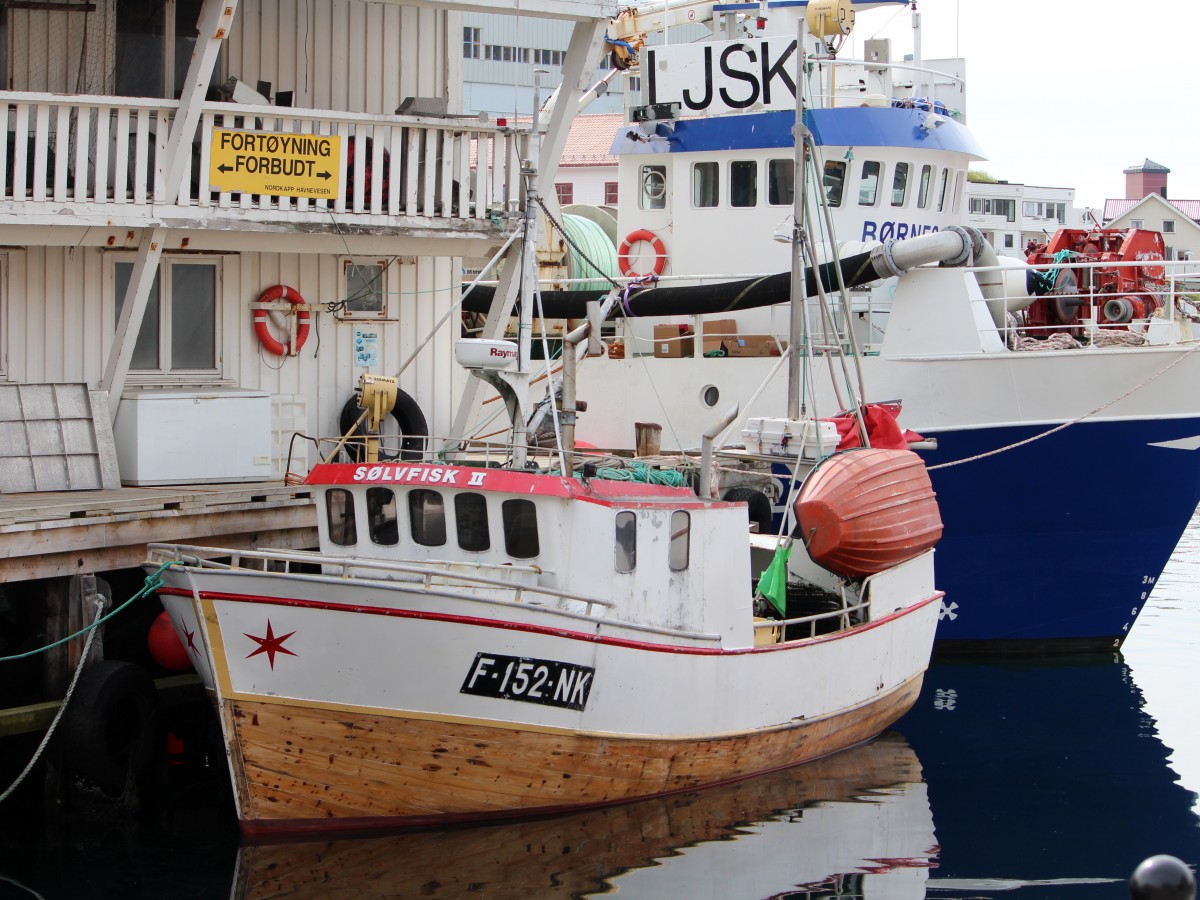 Die Solvfisk II am 21.07.2014 im Hafen von Honningsvag.