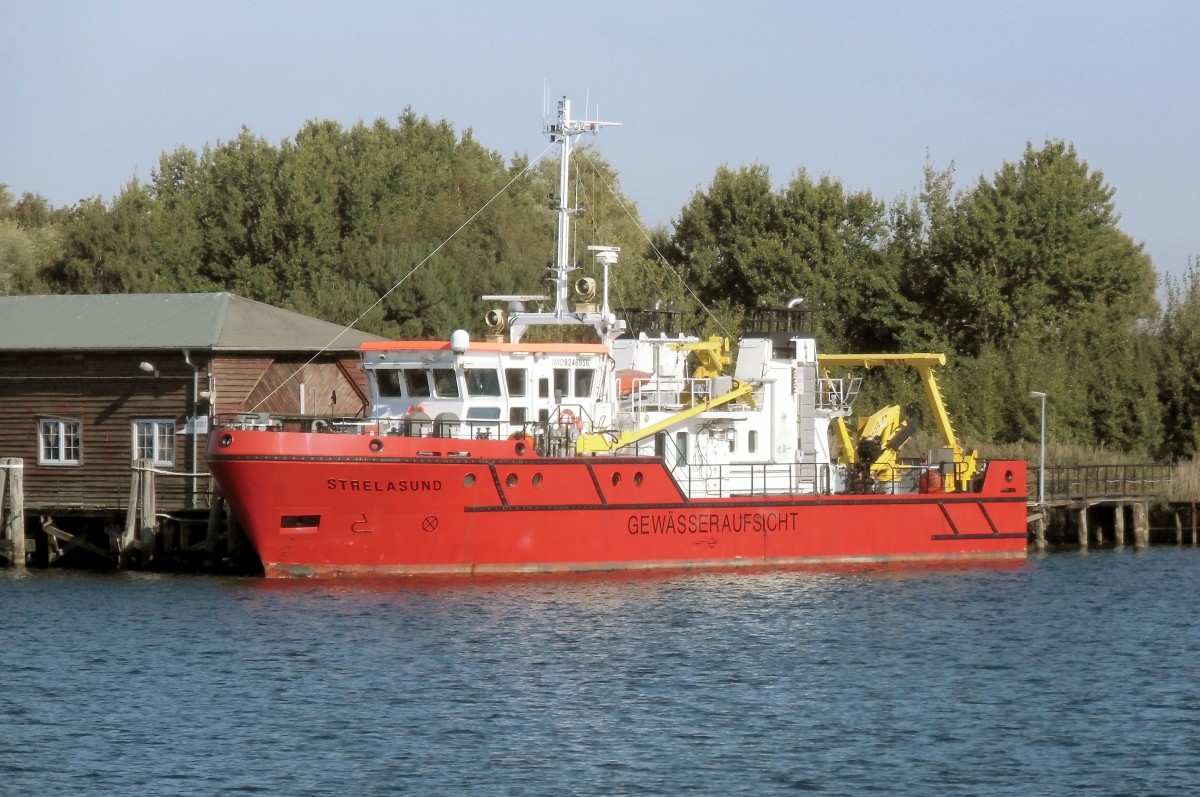 Die Strelasund der Gewässeraufsicht Stralsund am 02.10.15 am Dänholm