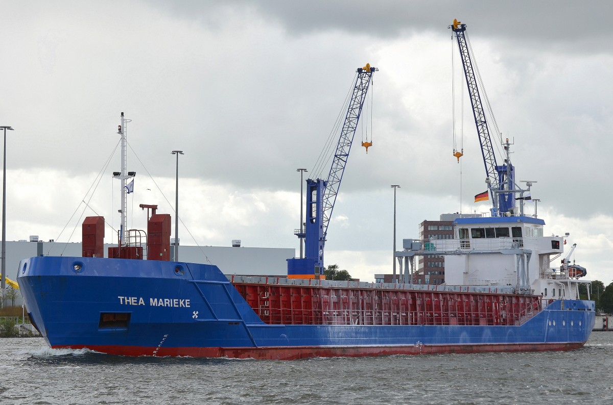 Die Thea Marieke IMO-Nummer:9195418 Flagge:Niederlande Länge:83.0m Breite:12.0m Baujahr:2001 Bauwerft:Daewoo Mangalia Heavy Industries,Mangalia Rumänien am 24.08.14 im Nord-Ostsee-Kanal bei Rendsburg aufgenommen 