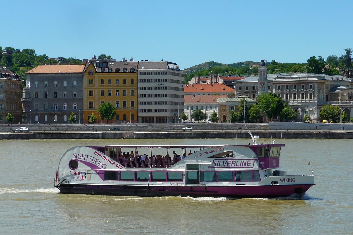 Die  Wiking  auf der Donau in Budapest, 18.6.2016