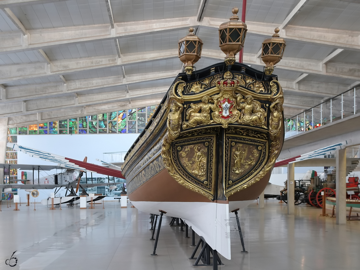 Diese im Jahre 1778 gebaute königliche Barkasse kam letztmalig beim Besuch von Königin Elizabeth II. im Jahre 1957 auf dem Fluss Tejo zum Einsatz. (Museu De Marinha Lissabon, Januar 2017)