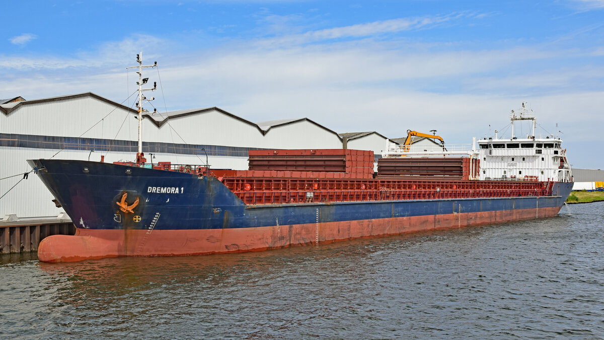 DREMORA 1 (IMO 9407029) am 29.07.2022 in Lübeck