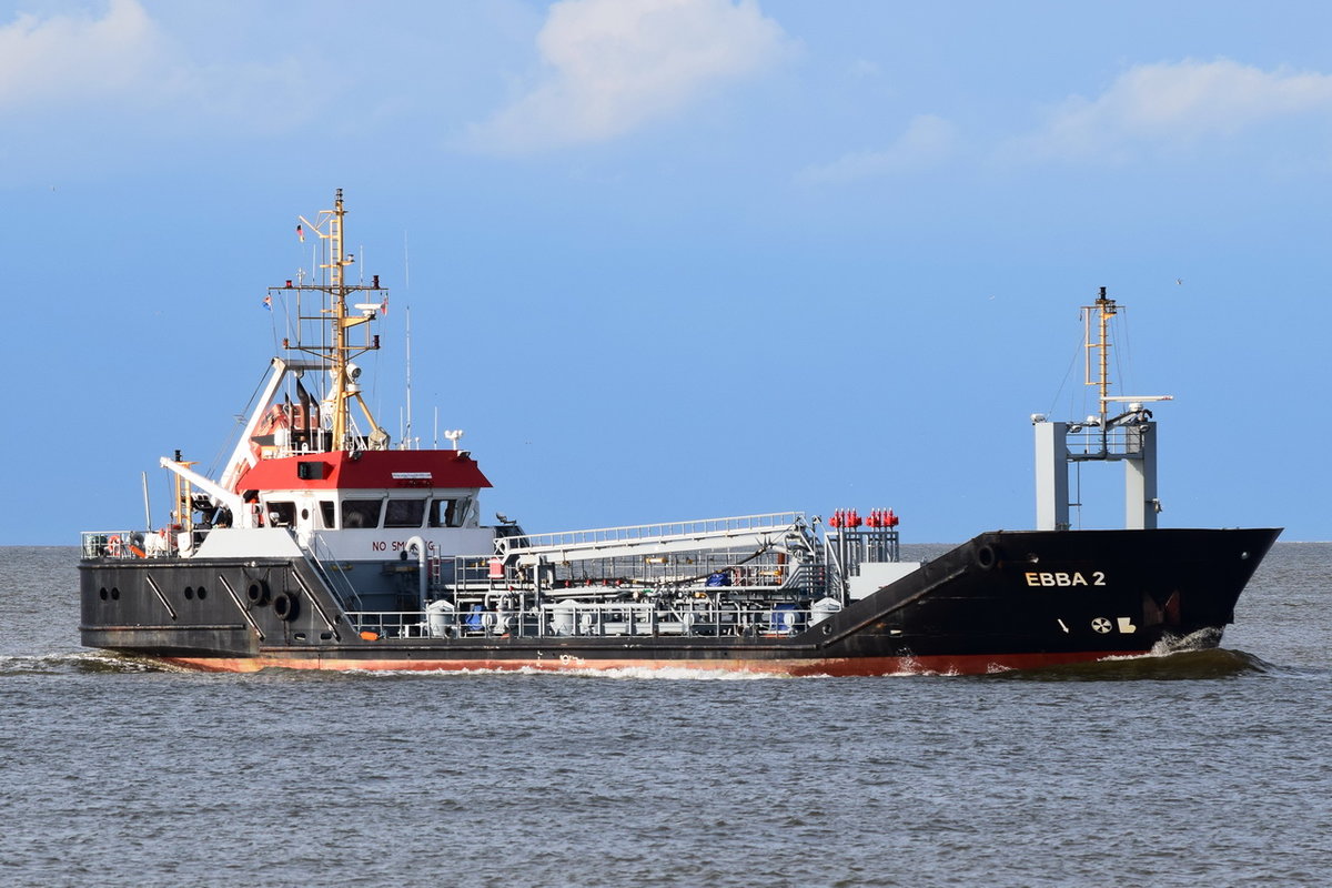 EBBA 2 , Tanker , IMO 9588914 , Baujahr 2011 , 51.97 × 10.4m , 15.09.2017 Cuxhaven